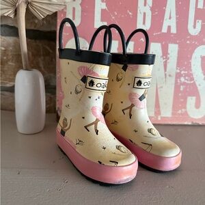 OAKI Toddler Cream and Pink Rain Boots